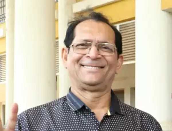 भ्रष्टाचार मुक्त सरकार सिर्फ भगवान दें सकते हैं: सरडीन्हा